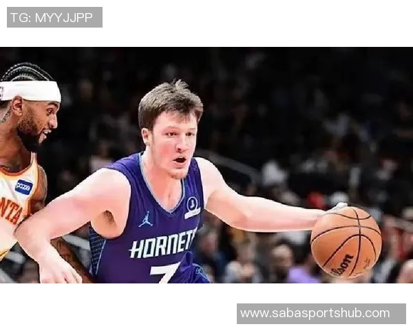 克尼佩尔展现全面实力半场9投5中斩获13分5篮板3抢断